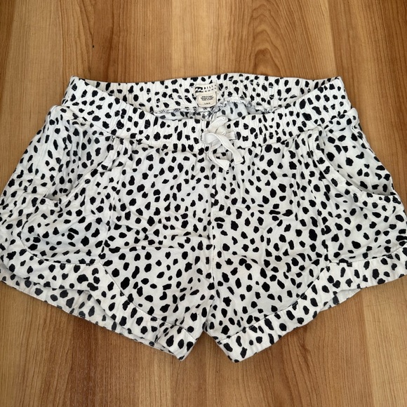 Billabong girls shorts - Picture 3 of 3